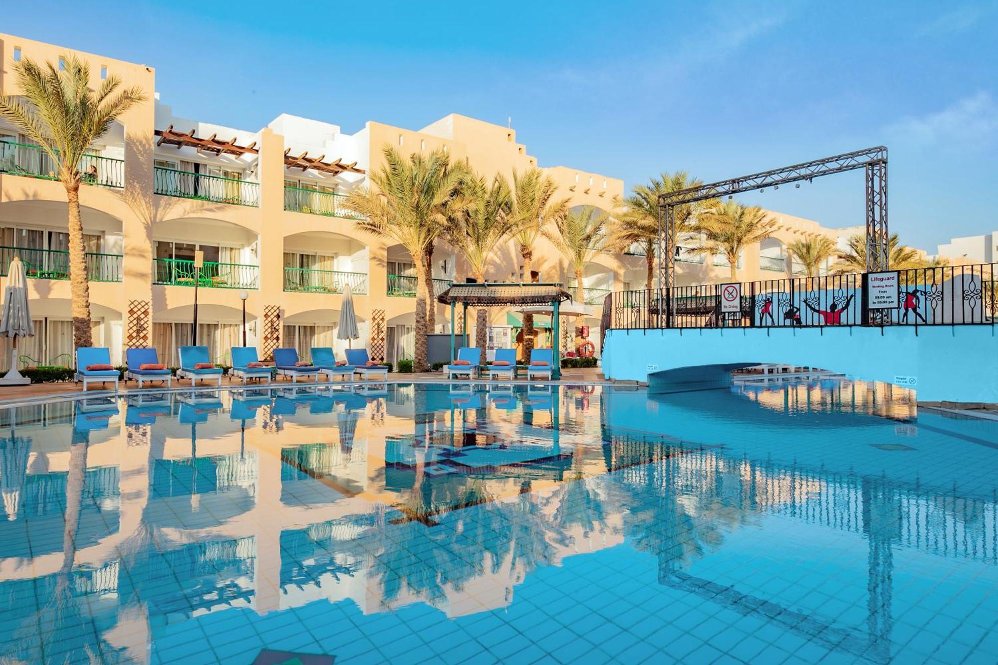 Bel Air Azur Resort (Adults Only) Хургада Екстериор снимка